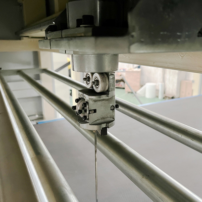 উল্লম্ব PU অনমনীয় ফোম Cnc ঘূর্ণায়মান কনট্যুর কাটার মেশিন DTC-R2012V