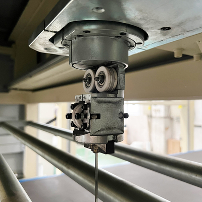 উল্লম্ব PU অনমনীয় ফোম Cnc ঘূর্ণায়মান কনট্যুর কাটার মেশিন DTC-R2012V