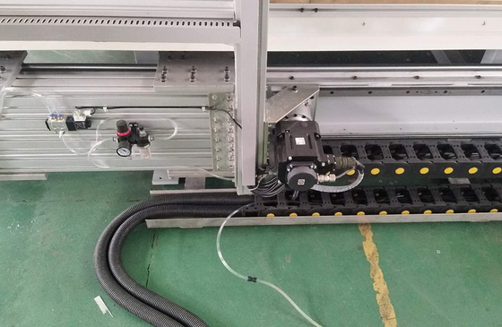 2mm EVA PU ফেনা কর্তনকারী অনুভূমিক CNC উচ্চ নির্ভুলতা